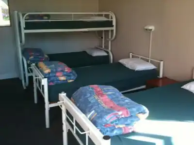 Stafford Gables Hostel - 19