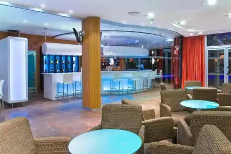 RH Royal - Recommend for Adults - 1