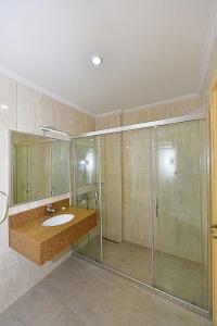 Tropicana Beach - 39