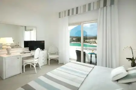 Gabbiano Azzurro & Suites - 43