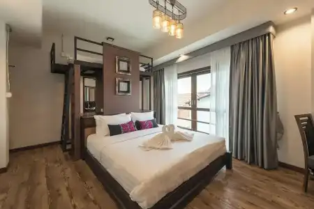 33 Poshtel - 61
