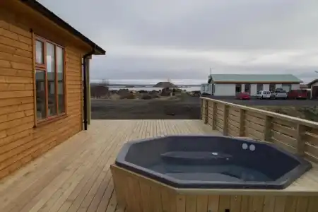 Dimmuborgir Guesthouse - 54