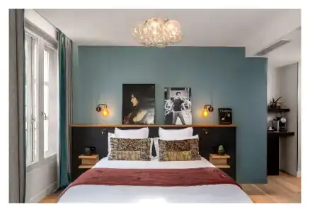Lyric Paris - 69
