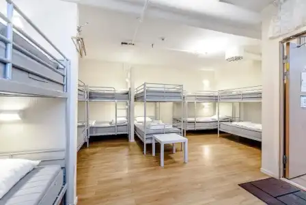 City Hostel - 14
