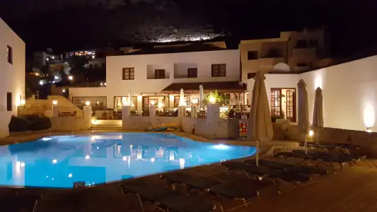 Amazones Village Suites - 16