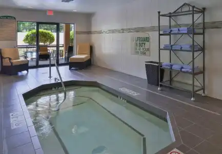 Courtyard by Marriott Columbia Northeast/Fort Jackson Area - 18