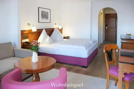 Bayerischer Hof - 80