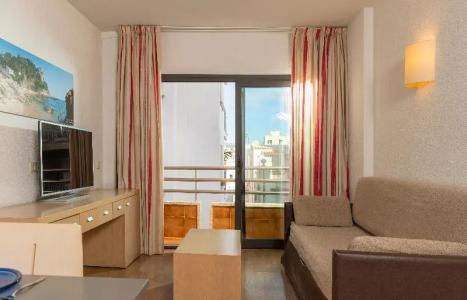 Almirall Apartaments - 43