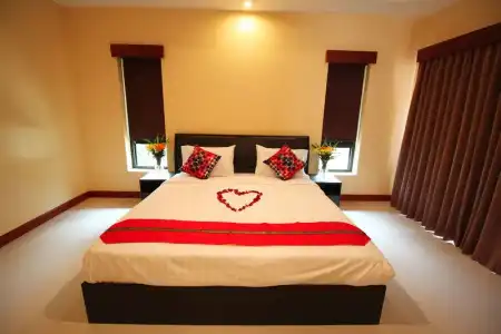 Bang Saray Pool Villa by Pattaya Sunny Rentals - 4