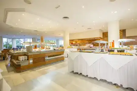 Hipotels Bahía Grande Aparthotel - 10