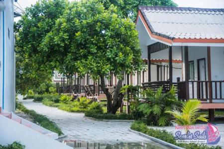 Scarlet Sails Resort - 41