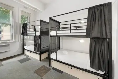 YHA Melbourne Central - 30
