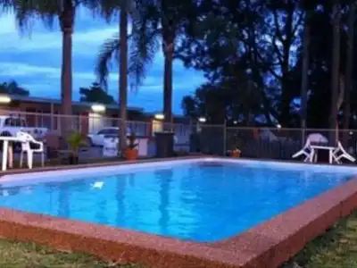 Mayfield Motel - 8