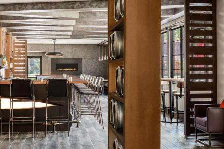 Deltas Burlington - 29