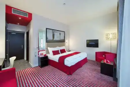 Red & Blue Design - 74
