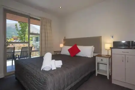 Autoline Queenstown Motel - 87