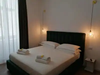Sole - 44