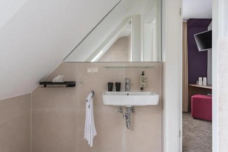 Boutique Socièté - 48
