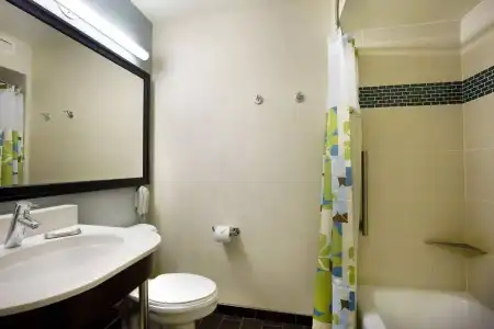 DoubleTree by Hilton Alana - Waikiki Beach - 10