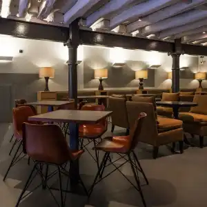 Descobertas Boutique Porto by Aspasios - 16
