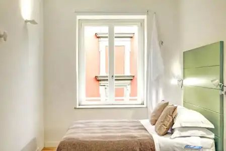 Piazza Bellini & Apartments - 75