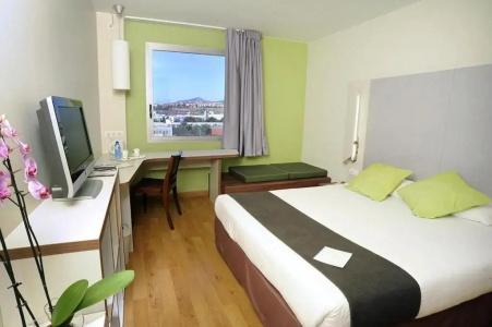 Travelodge Barcelona Cornellà Fira - 27