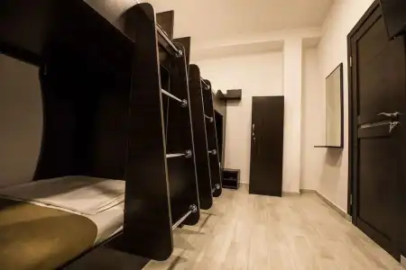 5 Rooms Mini-& Tours - 8
