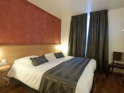 Hôtel le Grillon - 3