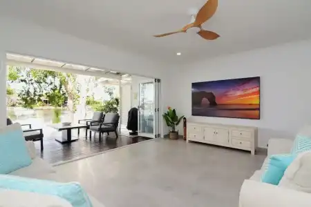 Noosa Entrance Waterfront Resort - 122