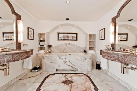 Kronenschlösschen - 26