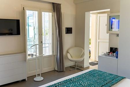 Caportigia Boutique - 107