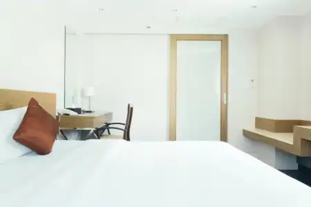 Thomson Residence - 113