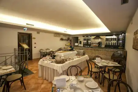 Neapolis - 18