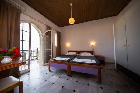 Manias Apartments - 4