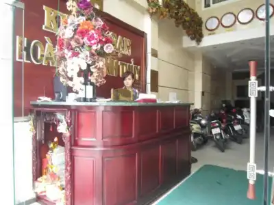 Hoang Thanh Thuy 1 - 12