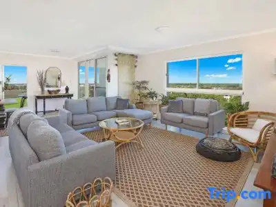 Pelican Waters Resort - 37