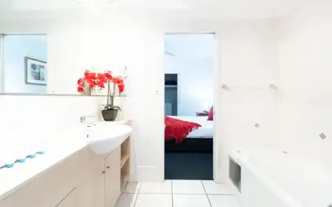 Cairns City Motel - 8