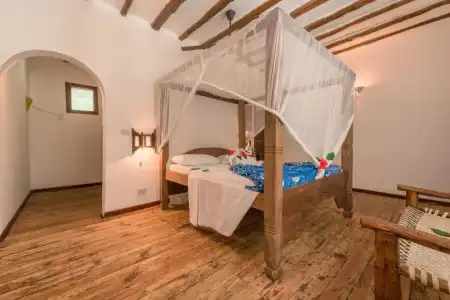 Hakuna Majiwe Beach Lodge - 57