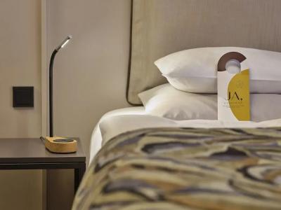 Classik Alexander Plaza - 52