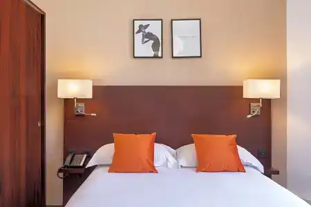 Best Western des Orangers - 171