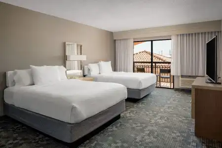 Courtyard by Marriott Key West Waterfront - 44
