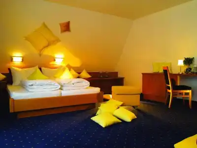 Dominic - 30