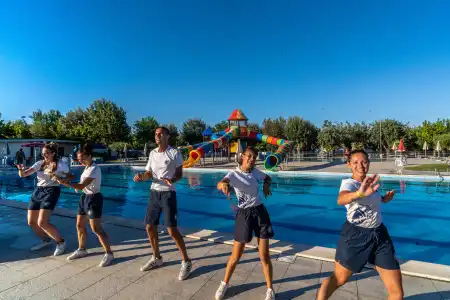 Club Del Sole Stork Family Collection - 21