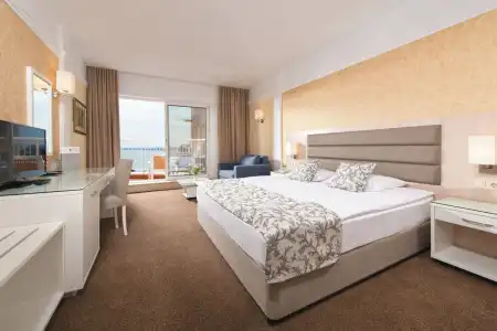 Dreams Sunny Beach Resort & Spa - 3