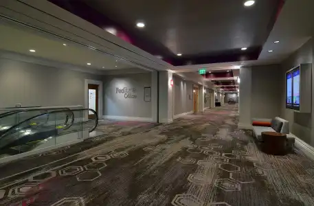 Loews Hollywood - 36