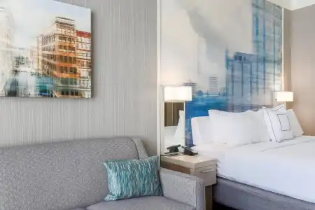 Courtyard by Marriott Pittsburgh Downtown - 29