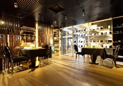 Signature Boutique - 21