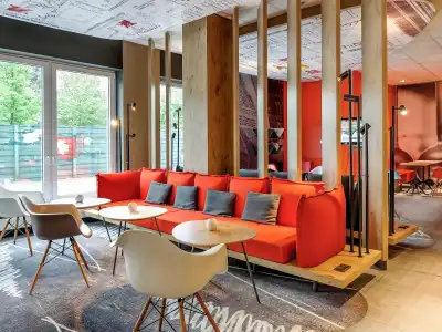 ibis Frankfurt Airport - 6