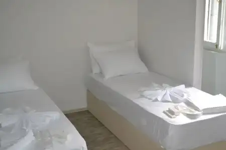 Loft Hostel Guest House - 23