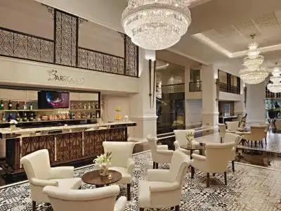 Mövenpick Myth Patong Phuket - 14